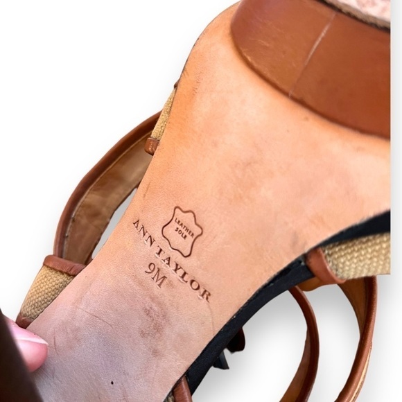 Ann Taylor Rosemary Canvas Stacked Heel Platform Sandals in Forest Moss Green - Picture 11 of 12